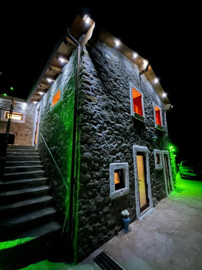 Villa Di Campagna Con Vista Mare 5 Camere Da Letto Pampara Экстерьер фото